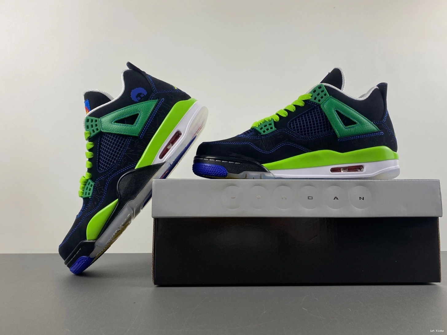 Doernbecher - 4 Jordan 308497-015 Retro 1123